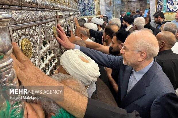 زیارت حضرت فاطمه معصومه(س) توسط محمدباقر قالیباف رئیس مجلس شورای اسلامی - قم