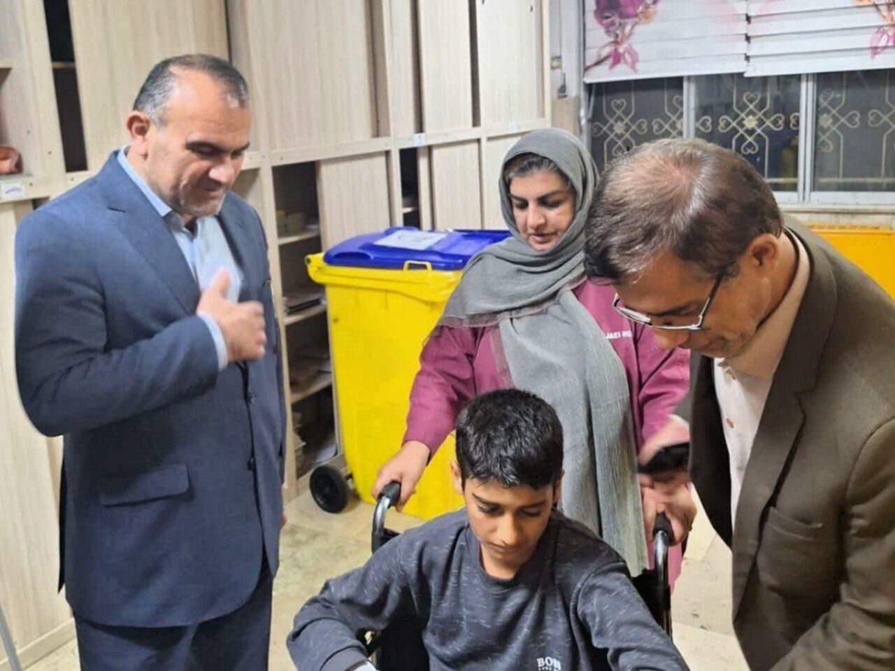 کلبادی نژاد: درمان دانش آموز مجروح تنکابنی پیگیری می‌شود