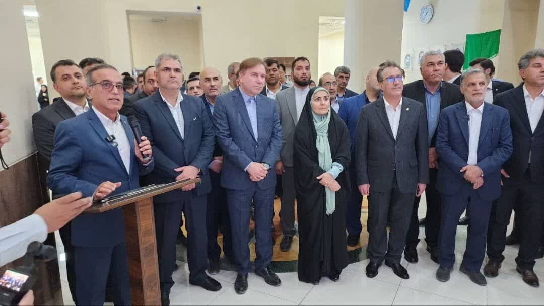 وزیر راه از مجتمع بندری بوشهر بازدید کرد