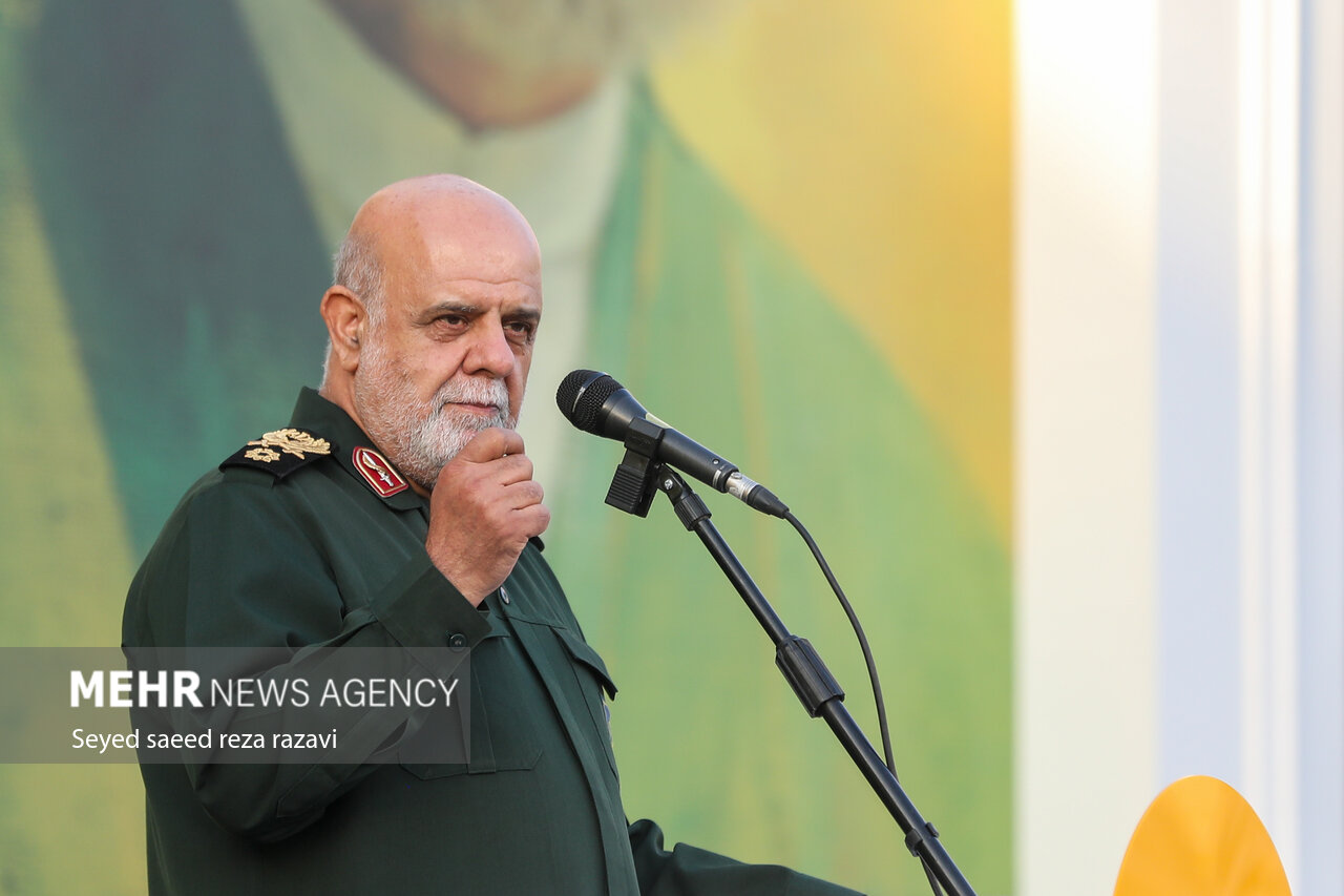 Şehit Nasrullah için Tahran'da anma töreni