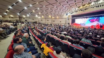 اختتامیه کنگره ۱۸ هزار شهید خراسان رضوی در مشهد آغاز شد