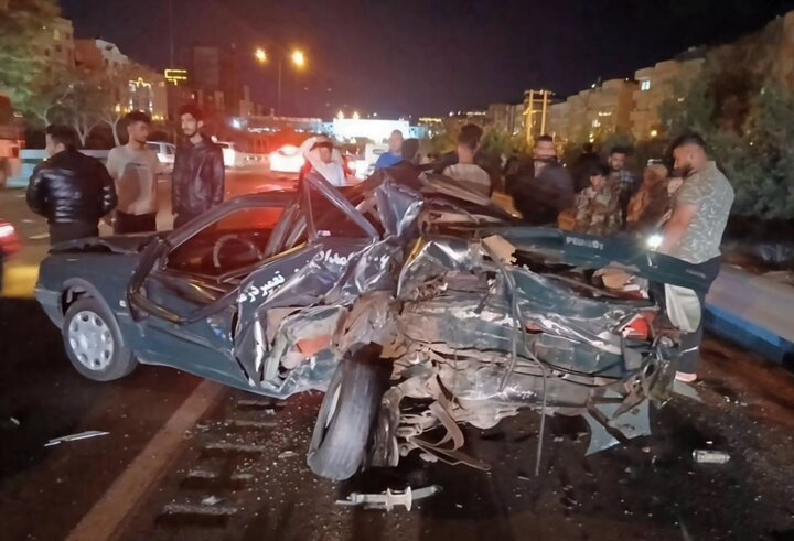 تصادف شدید در اتوبان پاسداران تبریز بر اثر کورس خیابانی تصادف شدید در اتوبان پاسداران تبریز بر اثر کورس خیابانی