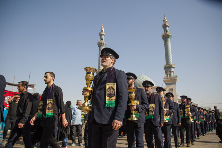 دسته عزاداری خادمان حضرت معصومه(س) در روز ارتحال حضرت