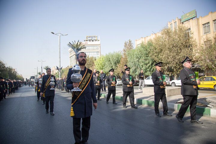 دسته عزاداری خادمان حضرت معصومه(س) در روز ارتحال حضرت