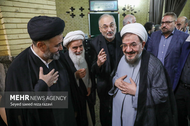 مجلس ترحیم همسر آیت الله سیستانی در تهران