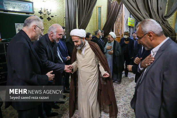 مجلس ترحیم همسر آیت الله سیستانی در تهران