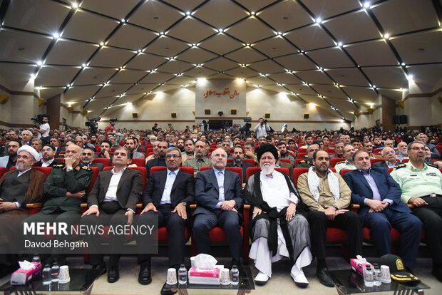 اختتامیه کنگره ۱۸ هزار شهید خراسان رضوی در مشهد