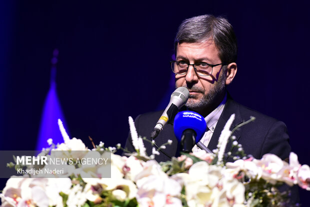 افتتاحیه سی‌وهفتمین جشنواره بین‌المللی فیلم‌های کودکان و نوجوانان در اصفهان
