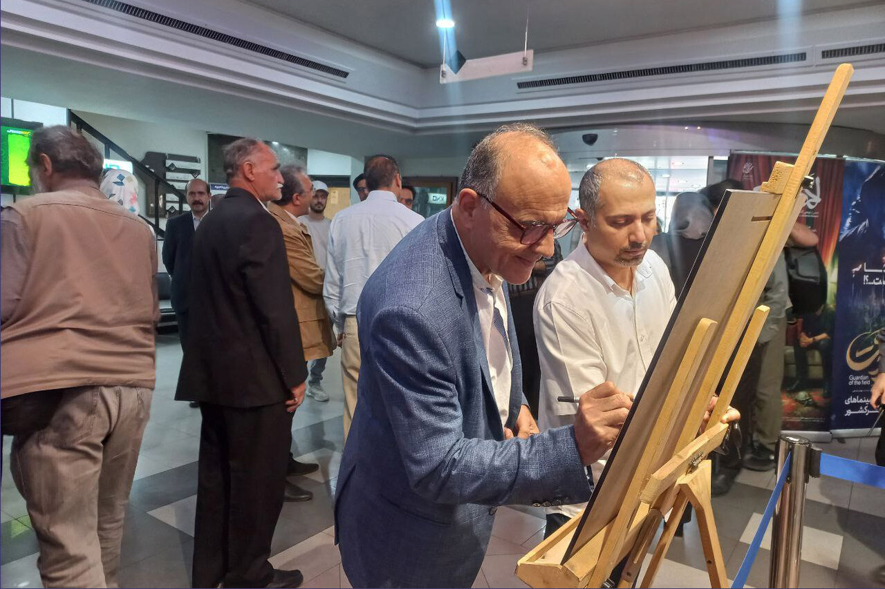 خانواده،فيلم،جليلي،توانا،اكران،جواد،فقدان،مستند،مهدي،انگورها ...