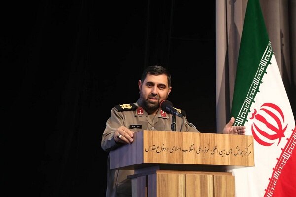 شعر نقش مؤثری در انتقال پیام‌ها و حقایق دارد