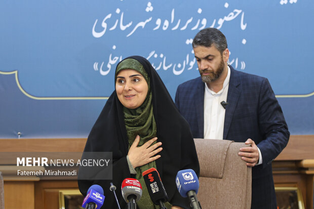 مراسم امضای قرارداد تامین ناوگان ریلی 3