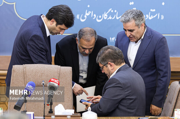 مراسم امضای قرارداد تامین ناوگان ریلی