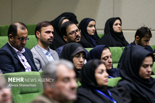 آئین تکریم و معارفه دادستان عمومی و انقلاب مرکز استان گیلان