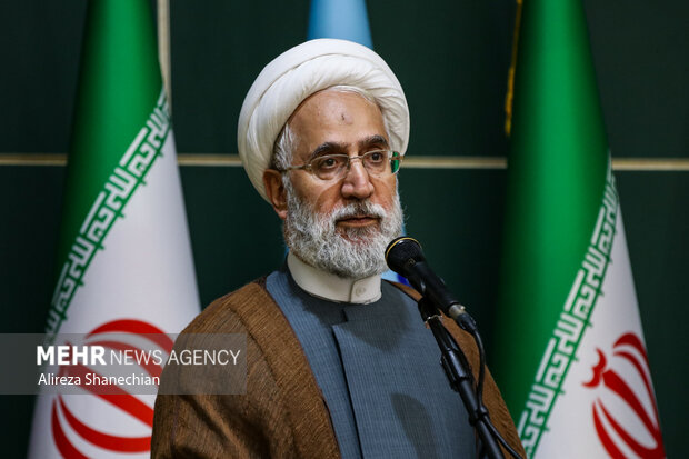 آئین تکریم و معارفه دادستان عمومی و انقلاب مرکز استان گیلان