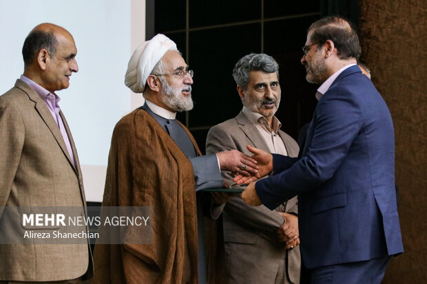 آئین تکریم و معارفه دادستان عمومی و انقلاب مرکز استان گیلان