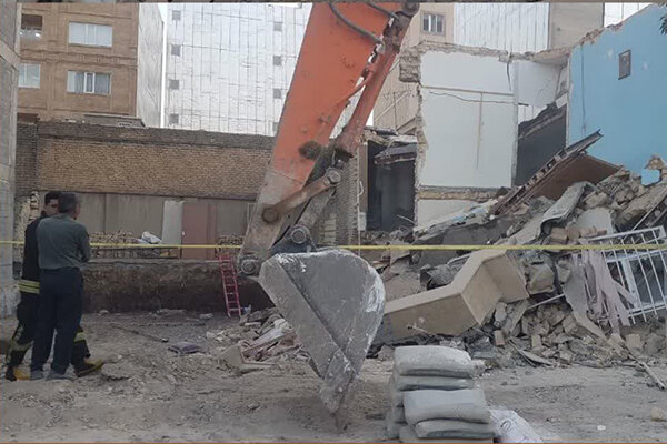 ریزش ساختمان مسکونی در کرمانشاه بدون خسارت جانی رخ داد