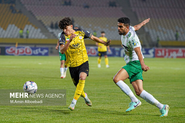 لیگ برتر فوتبال ؛ سپاهان و ذوب آهن
