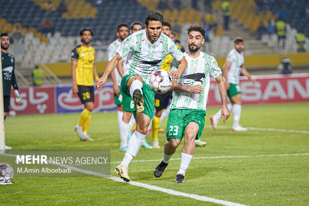 لیگ برتر فوتبال ؛ سپاهان و ذوب آهن