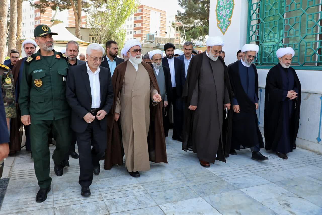 تولیت آستان قدس رضوی وارد خراسان شمالی شد تولیت آستان قدس رضوی وارد خراسان شمالی شد