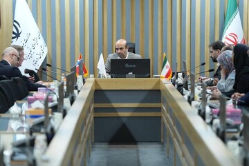 Iran, Norway explore cooperation on renewable energy