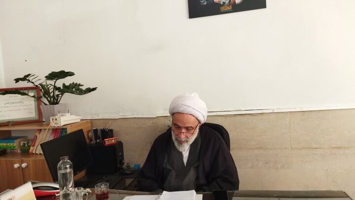 حجت الاسلام نامدار: مرجعیت زنان منع فقهی ندارد