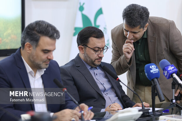 نشست خبری تبیین سند ملی کودک و نوجوان و هفته ملی کودک