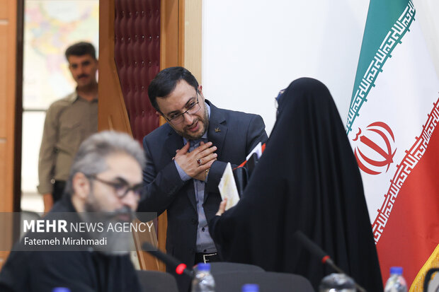 نشست خبری تبیین سند ملی کودک و نوجوان و هفته ملی کودک