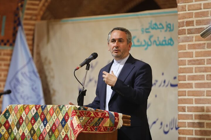 بیوته: حمایت از هنرمندان صنایع دستی گامی مهم در حفظ تمدن ایران است بیوته: حمایت از هنرمندان صنایع دستی گامی مهم در حفظ تمدن ایران است