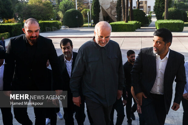 مراسم تقدیر از مدال‌آوران، کادر فنی و مسئولان تیم‌های ملی کشتی آزاد و فرنگی در مجلس