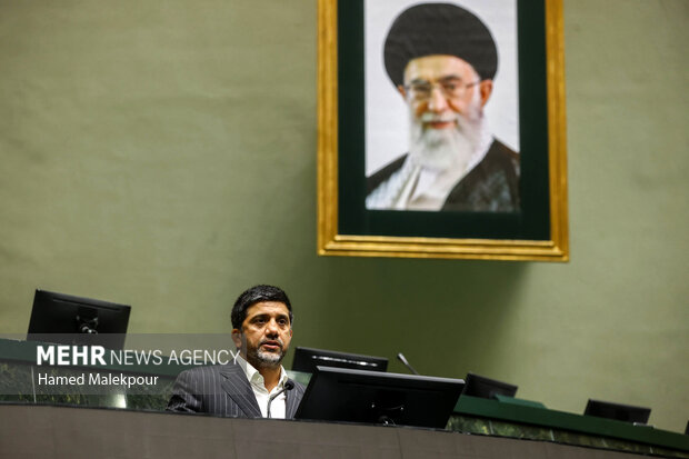 مراسم تقدیر از مدال‌آوران، کادر فنی و مسئولان تیم‌های ملی کشتی آزاد و فرنگی در مجلس