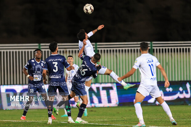 استقلال به فکر خم کردن آلومینیومی سخت‌تر از آهن/ ماموریت پس گرفتن صدر