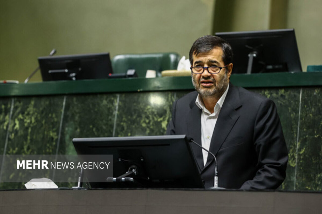 وزیر ورزش: برنامه جامع برای تحول ورزش نیروهای مسلح در دستور کار است وزیر ورزش: برنامه جامع برای تحول ورزش نیروهای مسلح در دستور کار است