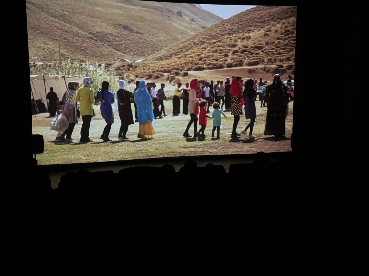 موی گرگ در جشنواره کودک؛ روایتی که دل دختران دانشآموز را لرزاند