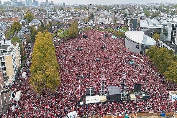 Hundreds of thousands hold pro-Palestine rally in Amsterdam