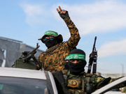 Hamas, resistant in the field and diplomacy