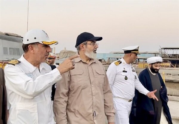 رئیس سازمان قضایی نیروهای مسلح از کارخانجات شناورسازی ارتش بازدید کرد