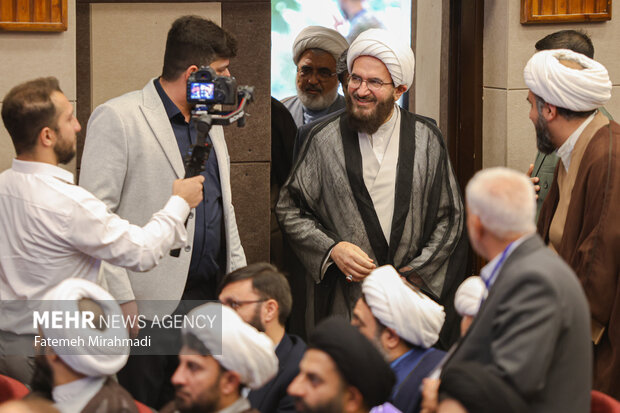 همایش سراسری کارکنان ستاد امر به معروف و نهی از منکر