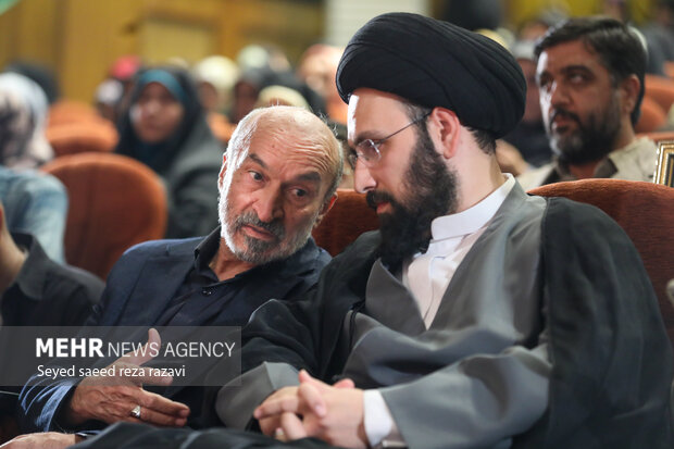 مراسم بزرگداشت شهید نصرالله و سالروز عملیات طوفان‌الاقصی 10