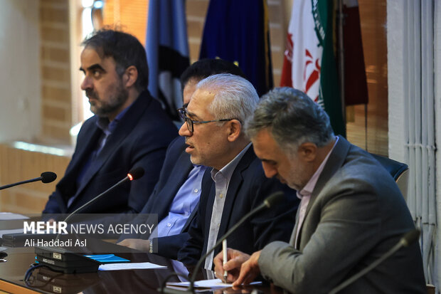 مراسم اختتامیه نمایشگاه عکس۱۲ روز ایران