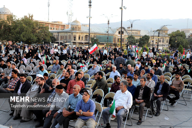 گردهمایی دلداگان مقاومت در حمایت از کاروان صمود در همدان
