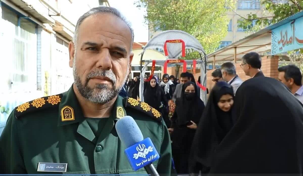 اعزام 200 دانش‌آموزان دختر  به اردوی طرح ولایت در مشهد مقدس