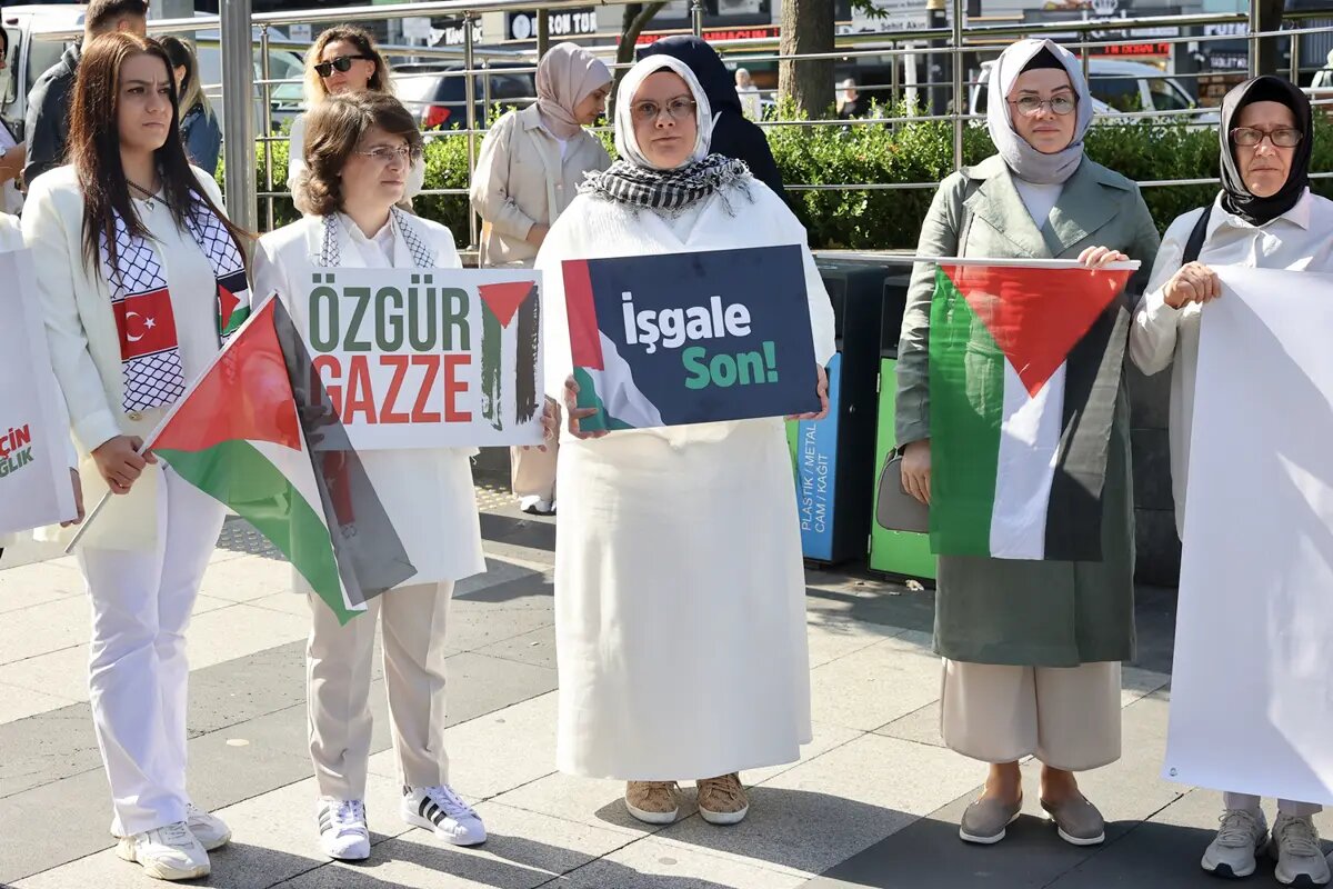 Türkiye’nin 81 ilinde kadınlardan Gazze için destek zinciri