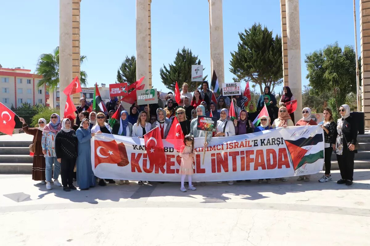 Türkiye’nin 81 ilinde kadınlardan Gazze için destek zinciri