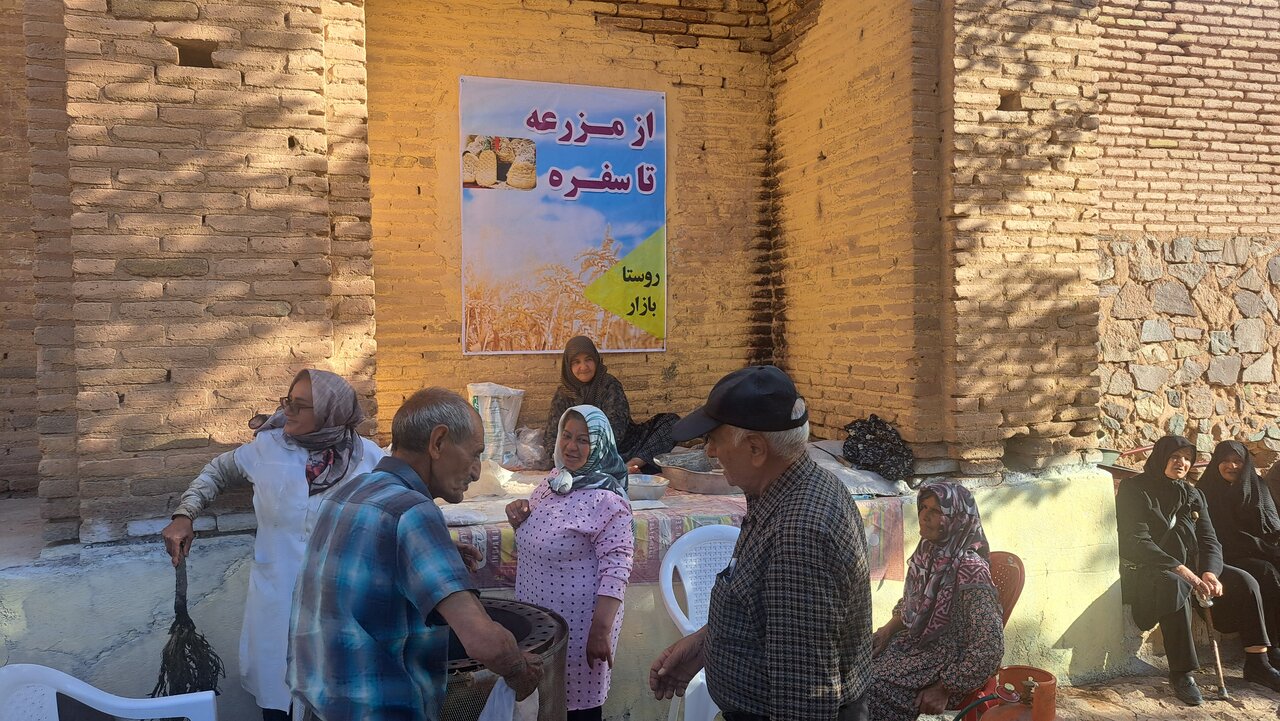 جشن اتحاد و اصالت در دل تاریخ؛ «روز روستا» در کاروانسرای بقم اردستان