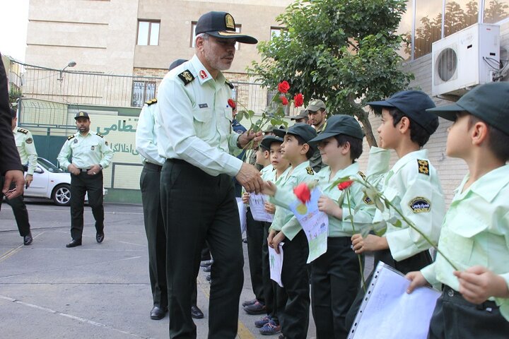 رشیدی:برنامه‌های فرهنگی و آموزشی در ۱۰۰ مدرسه منتخب اردبیل اجرا شد