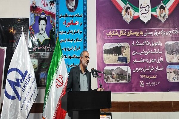 معجزه انقلاب در روستاها؛ برق رسانی به ۴ نقطه در هر روز