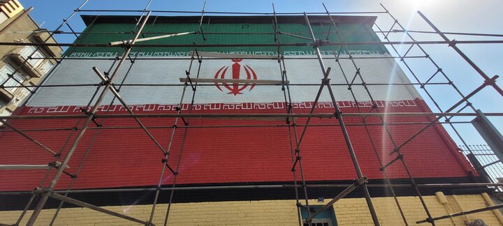 خیابان ولیعصر با نقش پرچم ایران جان تازه گرفت 2