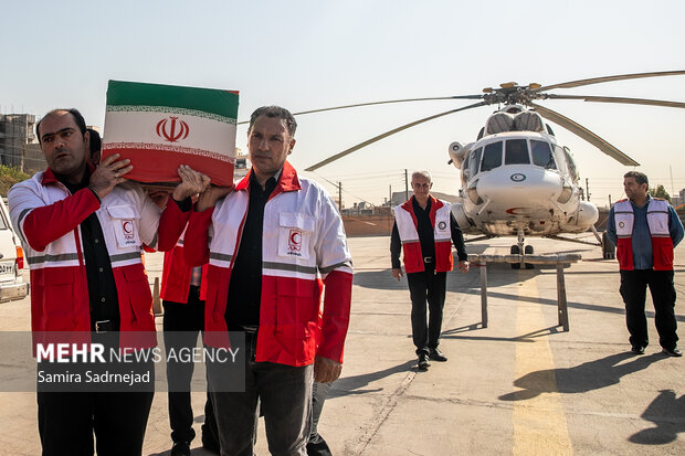 تشییع پیکر شهدای خلبان سانحه هوایی اشترانکوه 13