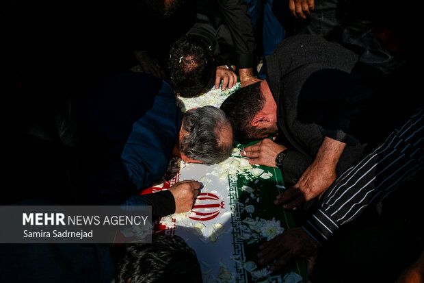 عروج پاسدار اسلام در گرمسار؛ تشییع در شاهرود