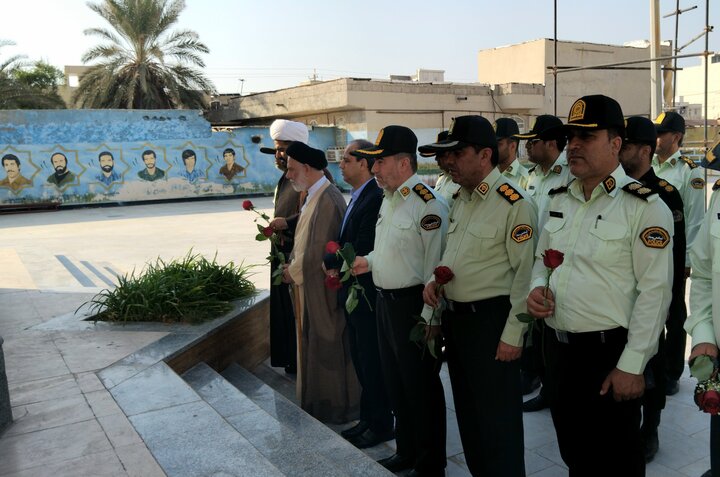 مزار شهدای گمنام دیر غبارروبی شد